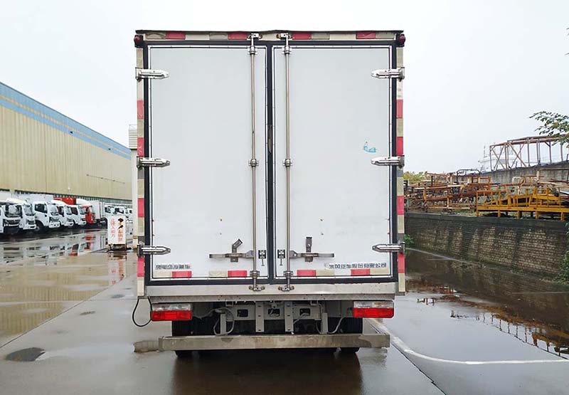 東風(fēng)牌DFA5040XLCEBEV純電動(dòng)冷藏車(chē)公告圖片