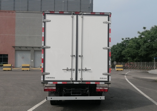 遠(yuǎn)程牌JGL5042XLCSHEVGN1插電式混合動(dòng)力冷藏車公告圖片