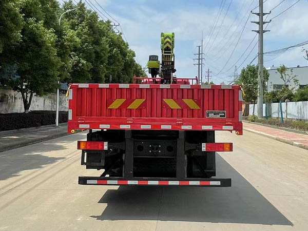 陜汽牌SXD5259JSQ4A隨車起重運輸車公告圖片