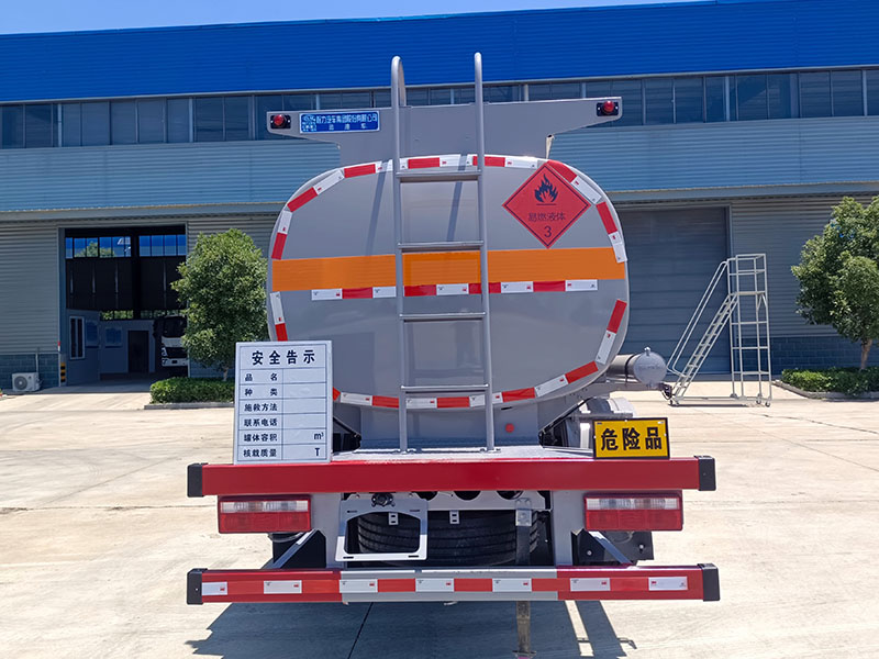 程力牌CL5122GYY6BWG運(yùn)油車公告圖片