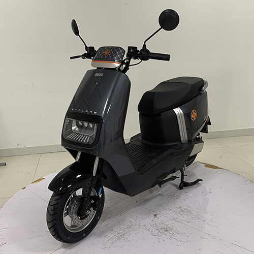 格林牌GL1200DT-8电动两轮摩托车公告图片