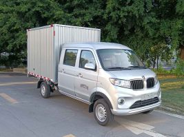 厢式运输车