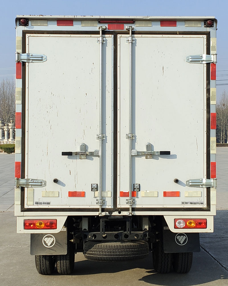 福田牌BJ5032XXY5JV5-11廂式運輸車公告圖片