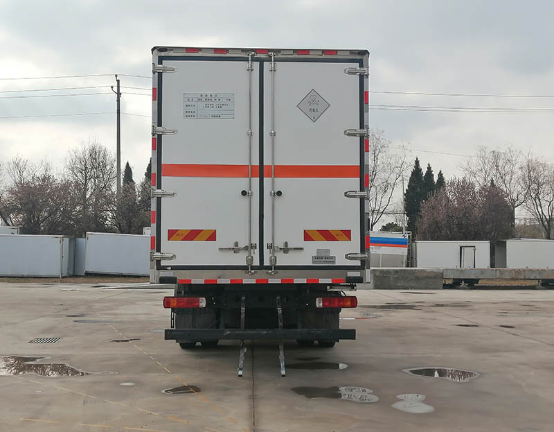 红宇牌HYJ5180XDG-BJ毒性和感染性物品厢式运输车公告图片