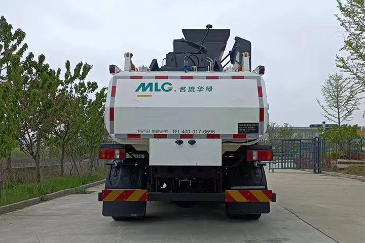 名流华绿牌MLC5110TCAYCL餐厨垃圾车公告图片