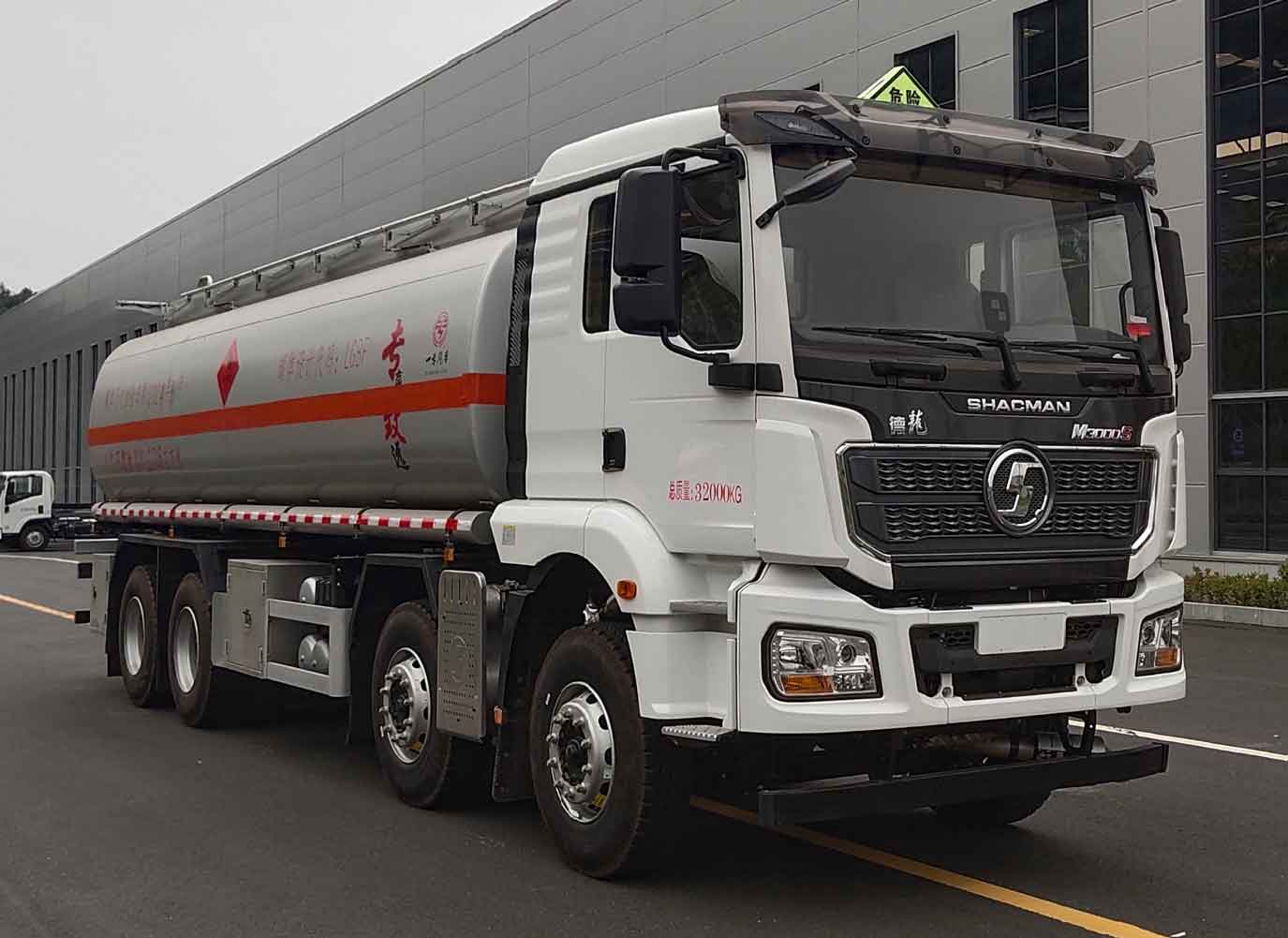 專致牌YZZ5321GRYSX6易燃液體罐式運(yùn)輸車公告圖片