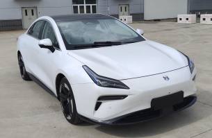 合创牌GAH7000BEVT0F型纯电动轿车