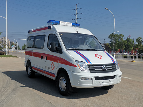 EHY5040XJHS6QT型救护车图片