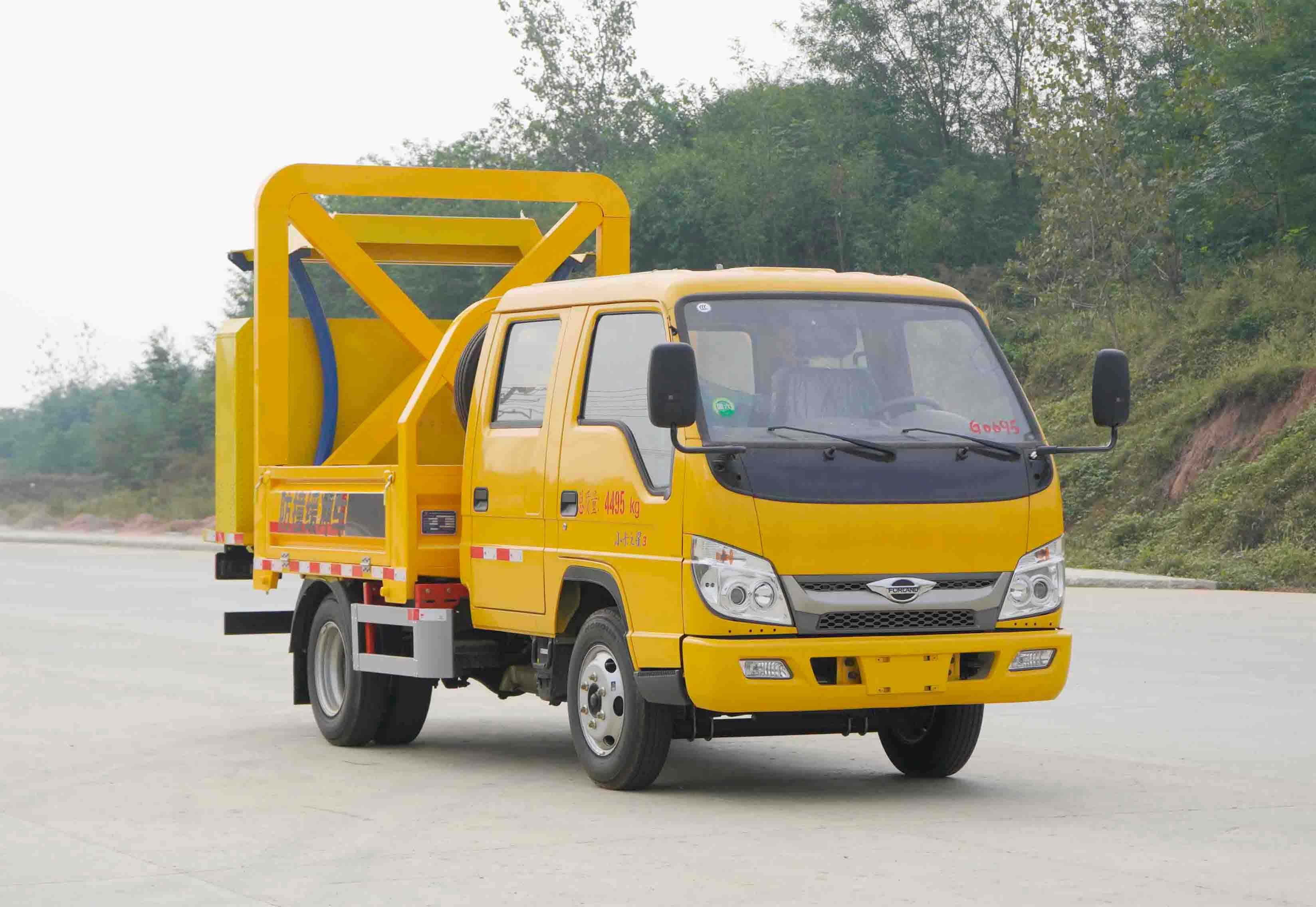 凱力風(fēng)牌KLF5040TFZB6防撞緩沖車公告圖片