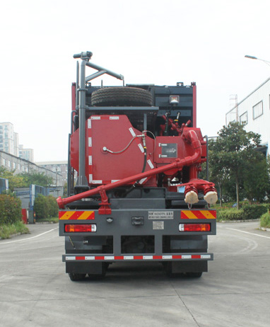 科昊牌KHZ5420TYL壓裂車(chē)公告圖片