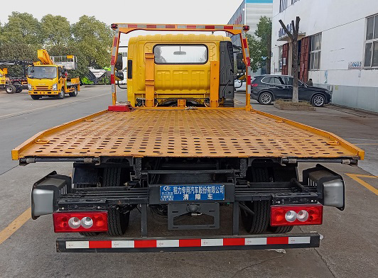 程力威牌CLW5046TQZCDP清障車公告圖片