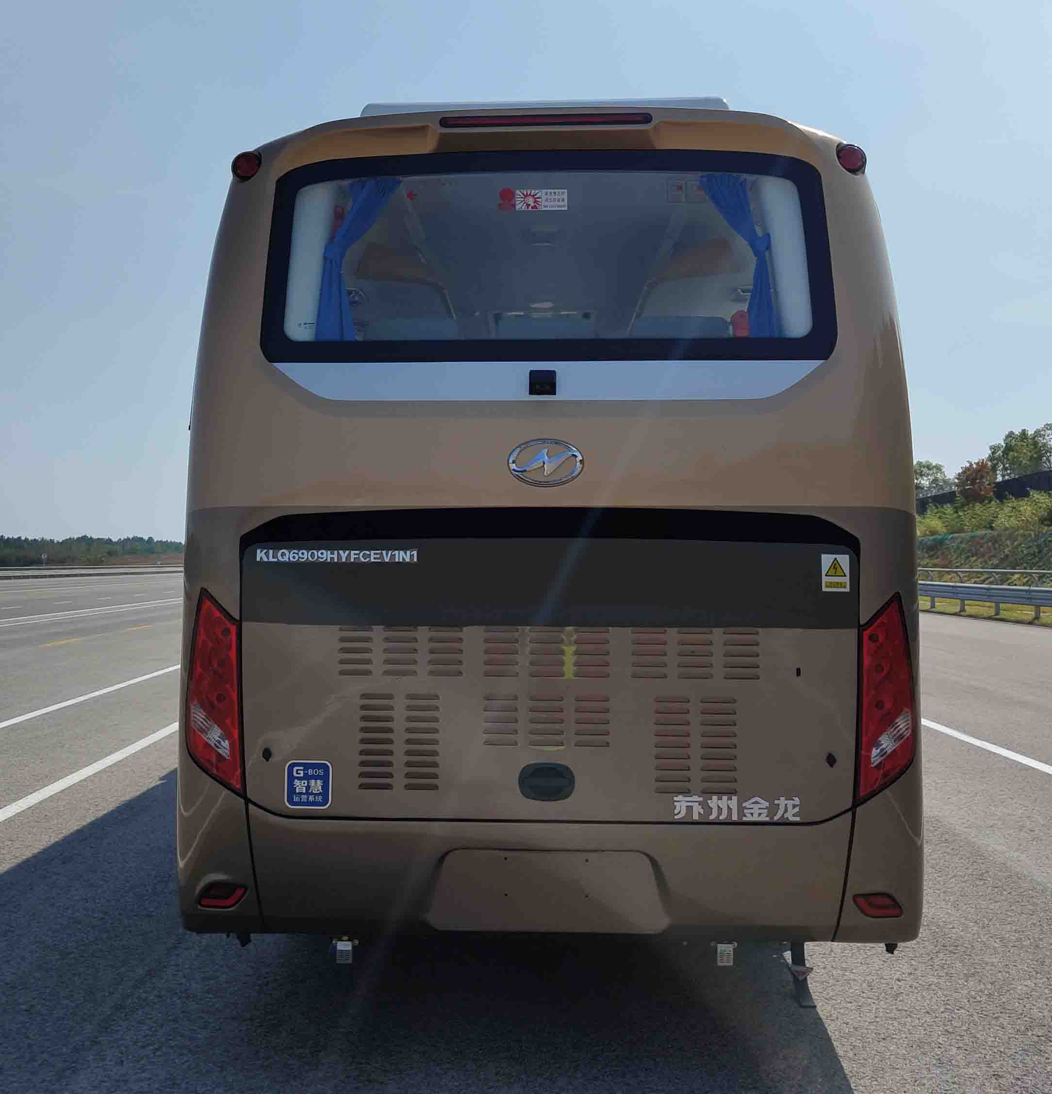海格牌KLQ6909HYFCEV1N1燃料电池客车公告图片