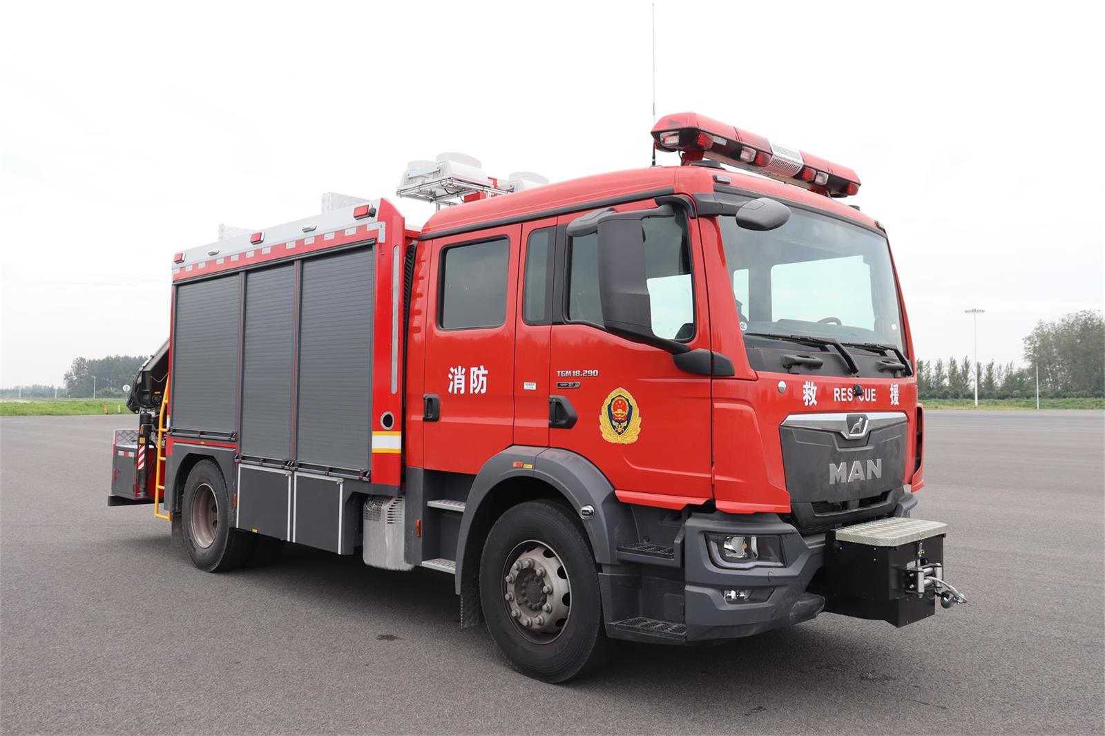 YL5150TXFHJ100/M 禹都牌化学救援消防车图片