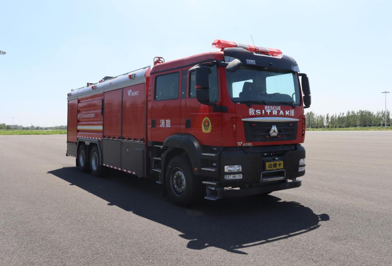 雷沃协力牌LWX5310GXFGP120干粉泡沫联用消防车图片