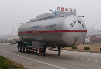盛润牌13米28.5吨3轴液化气体运输半挂车(SKW9403GYQ)