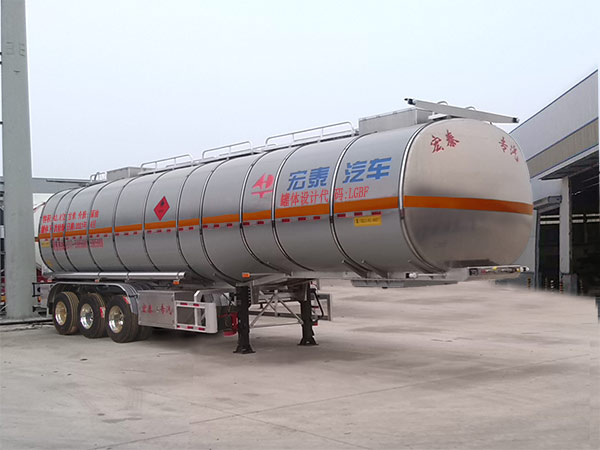 正康宏泰牌11.5米34吨3轴铝合金易燃液体罐式运输半挂车(HHT9403GRYD)
