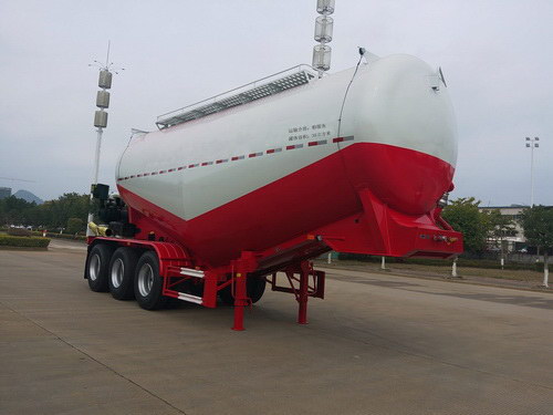福狮牌8.6米34吨3轴中密度粉粒物料运输半挂车(LFS9408GFL35)
