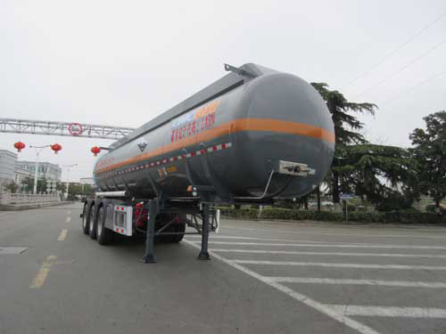 通华牌11.2米33.5吨3轴腐蚀性物品罐式运输半挂车(THT9400GFWF)