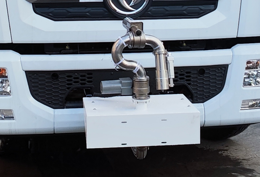 程力威牌CLW5162GPS6綠化噴灑車公告圖片