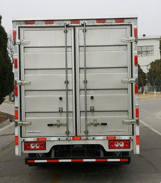 福田牌BJ5044XXY-1A廂式運(yùn)輸車(chē)公告圖片