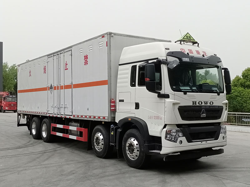 程力牌CL5320XZWZ6WX雜項危險物品廂式運輸車公告圖片