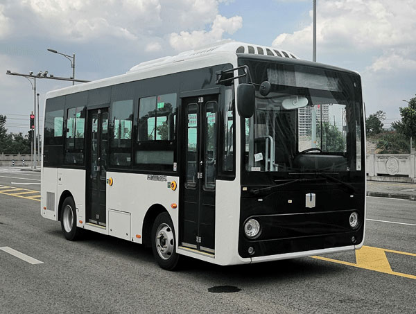 远程牌6.6米10-12座纯电动城市客车(JHC6660BEVG22)