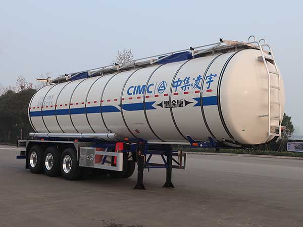 凌宇牌11.6米33吨3轴普通液体运输半挂车(CLY9400GPG36)
