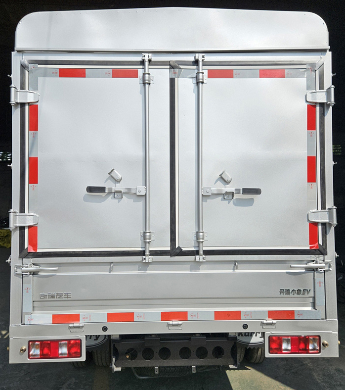 開瑞牌SQR5030CCYBEVH31純電動(dòng)倉柵式運(yùn)輸車公告圖片