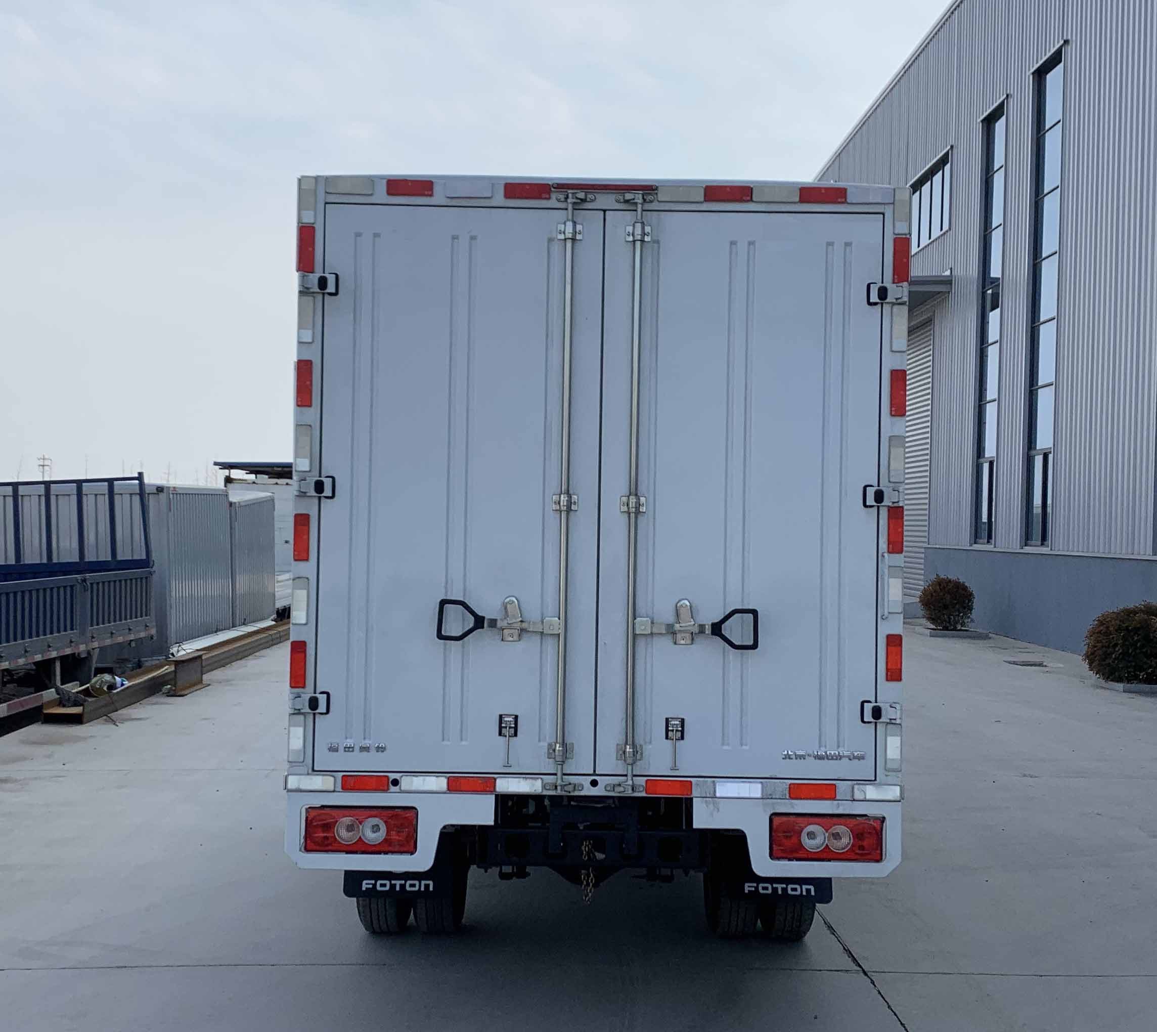 福田牌BJ5031XXY4JV6-AB5廂式運輸車公告圖片