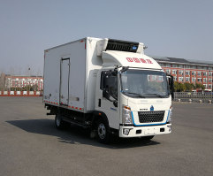 豪沃牌ZZ5047XLCG3314Z147BEV纯电动冷藏车