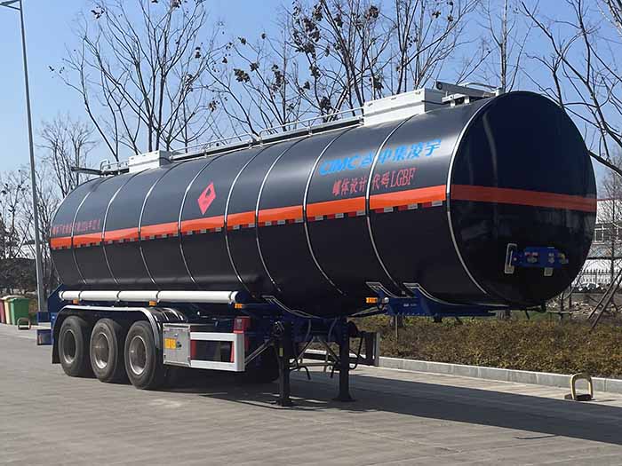 凌宇牌11.1米32.5吨3轴易燃液体罐式运输半挂车(CLY9408GRYC38)