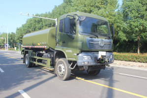 供水车