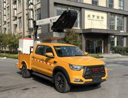 高空作业车