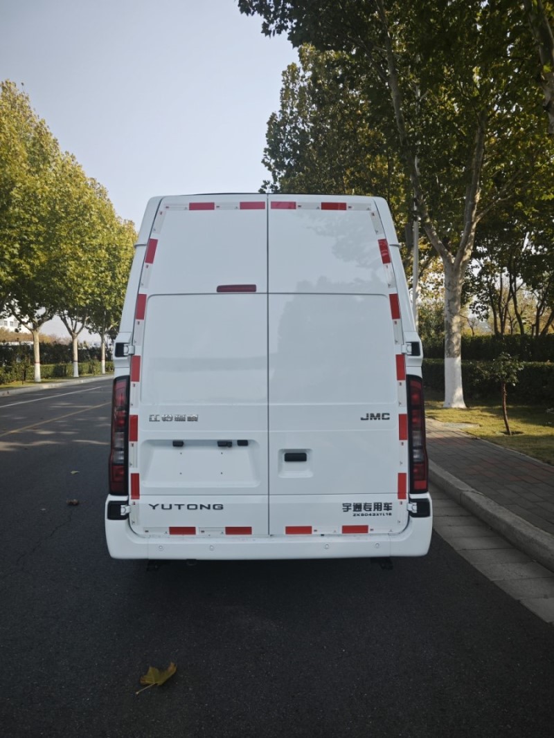 宇通牌ZK5043XYL16醫(yī)療車公告圖片