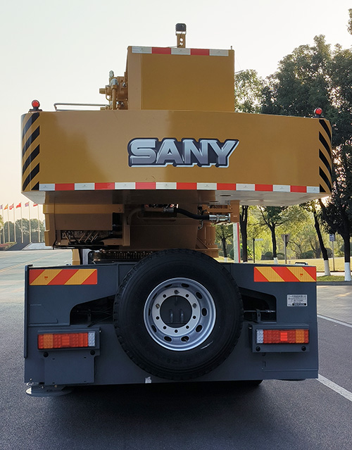 三一牌SYM5335JQZ25C汽車起重機(jī)公告圖片