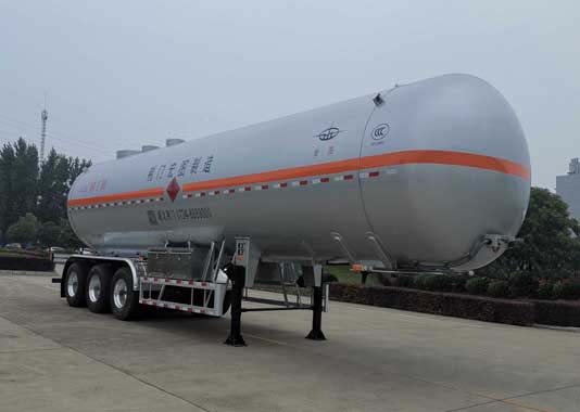 宏图牌12.3米28.6吨3轴液化气体运输半挂车(HT9408GYQ6C)