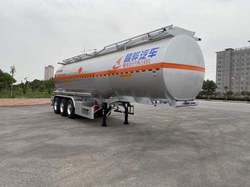 昌骅牌10.2米32.7吨3轴易燃液体罐式运输半挂车(HCH9400GRY40)
