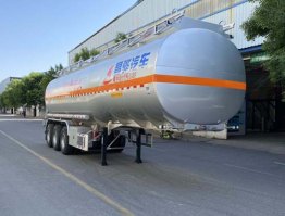 易燃液体罐式运输半挂车
