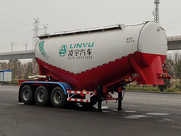 凌宇牌8.7米34.4吨3轴中密度粉粒物料运输半挂车(CLY9401GFL4A)