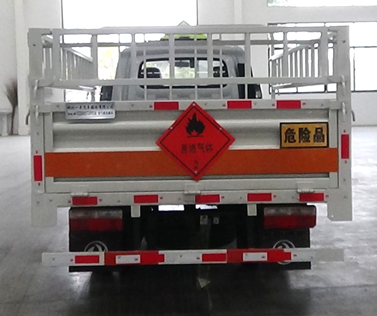 專致牌YZZ5035TQPEQ6氣瓶運輸車公告圖片