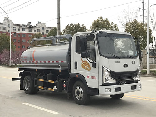 LMX5070GXEZZ6ZS型吸粪车图片