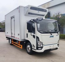 江铃牌JX5044XLCTGB2BEV纯电动冷藏车