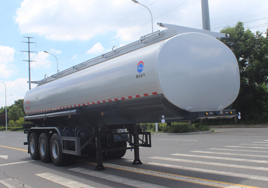润知星牌10.2米32.5吨3轴普通液体运输半挂车(SCS9400GPG)