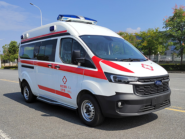 STD5035XJHJ6型救护车图片