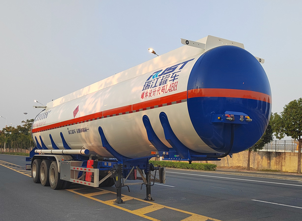 瑞江牌12.9米34.2吨3轴铝合金易燃液体罐式运输半挂车(WL9401GRYDY49A)