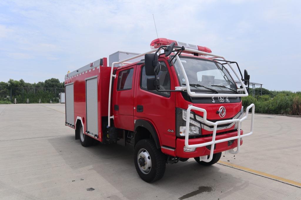 WHG5090GXFSG25/D6A型水罐消防车图片