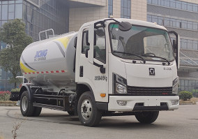 路面养护车