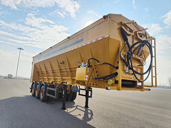 徐工牌10.5米29吨3轴散装粮食运输半挂车(XZJ9401ZLS)