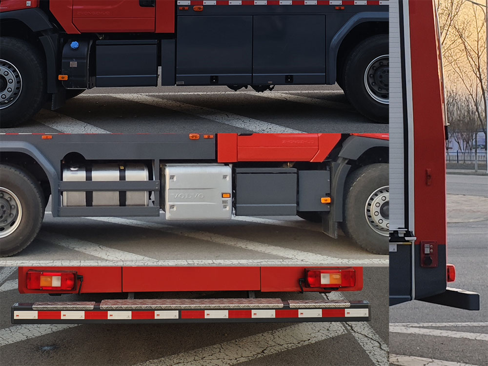 中卓時(shí)代牌ZXF5340GXFPM180/V6泡沫消防車公告圖片