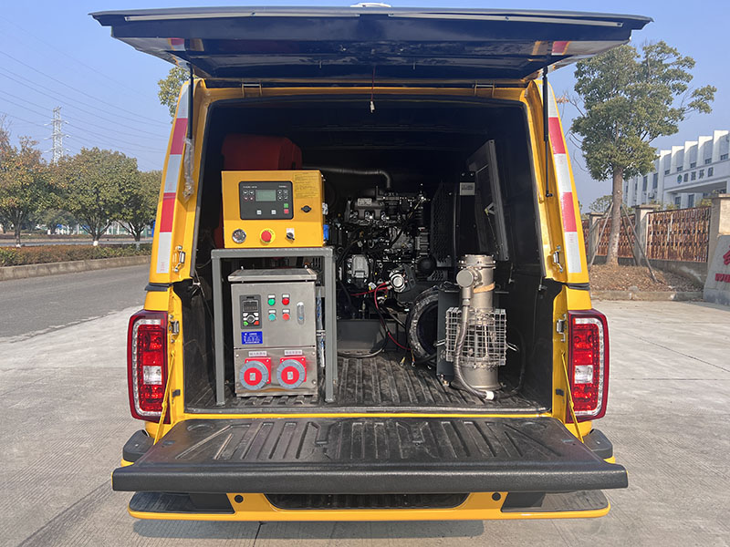 楷邇牌CEH5030TPS大流量排水搶險車公告圖片